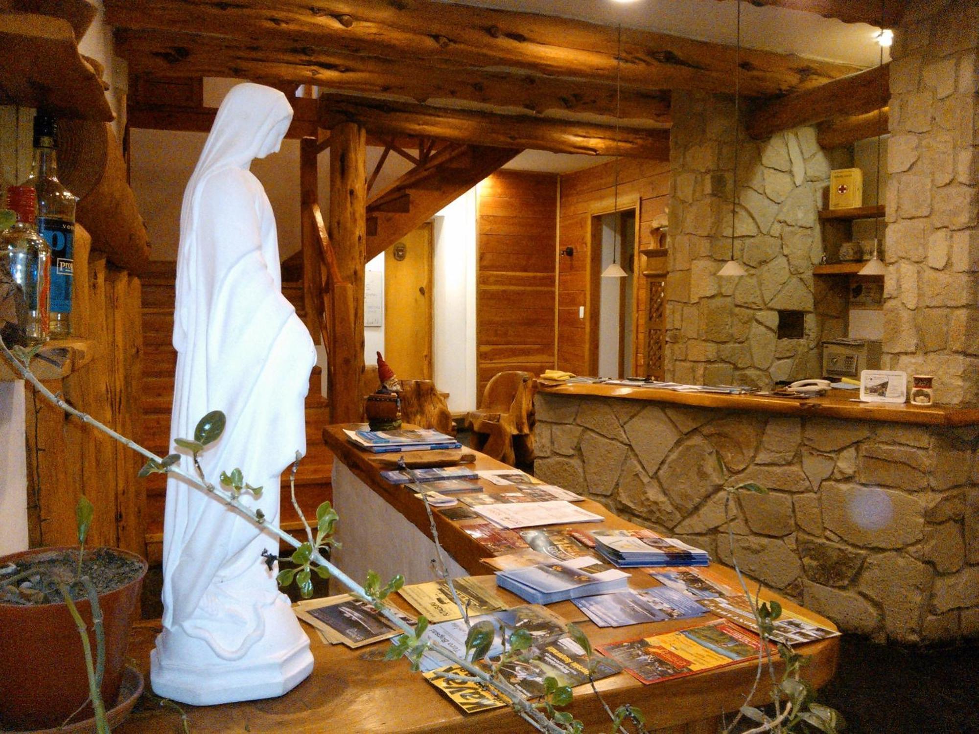 Hosteria Lekun Lekun Вилья-ла-Ангостура Экстерьер фото